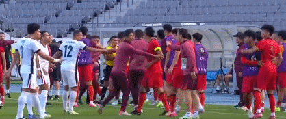 体育风云再起，球场上的较量愈发激烈的简单介绍