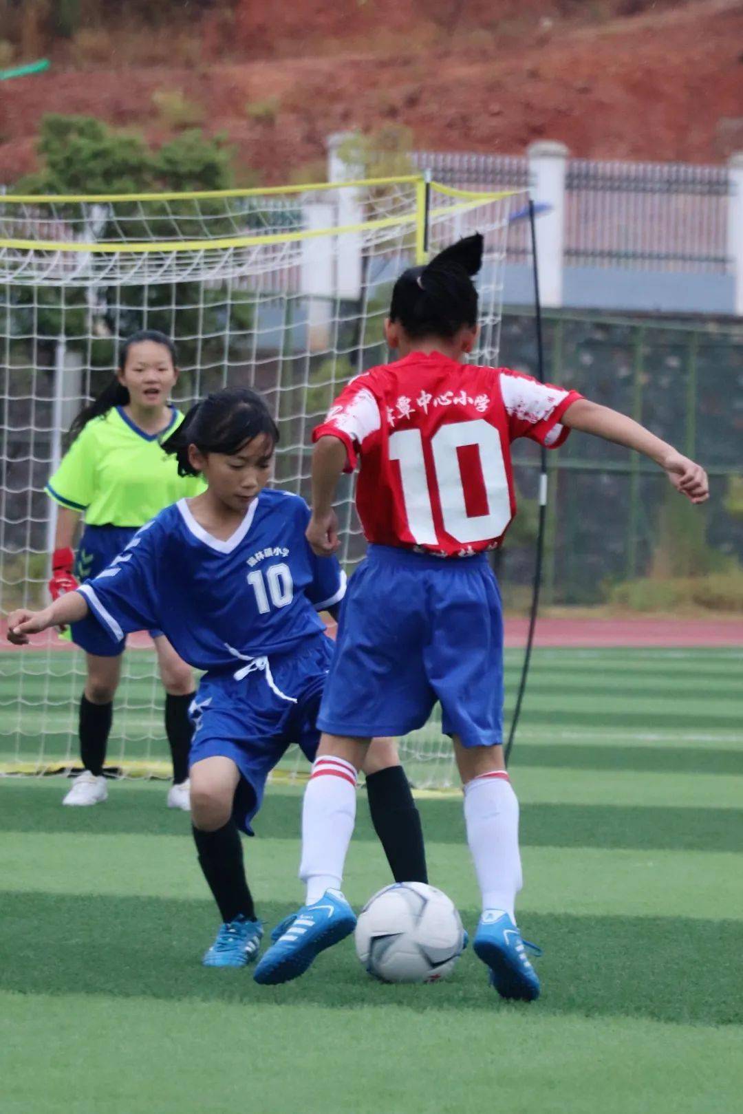 比赛中出现的精妙配合赢得掌声