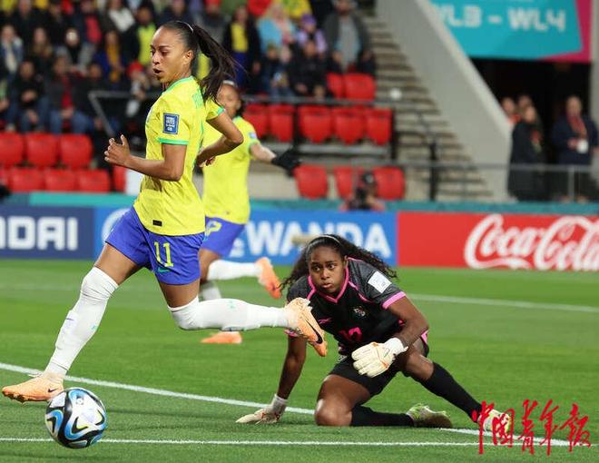 1xBit体育官网登录网址-巴西女足赛场，巴西队后防稳固！的简单介绍