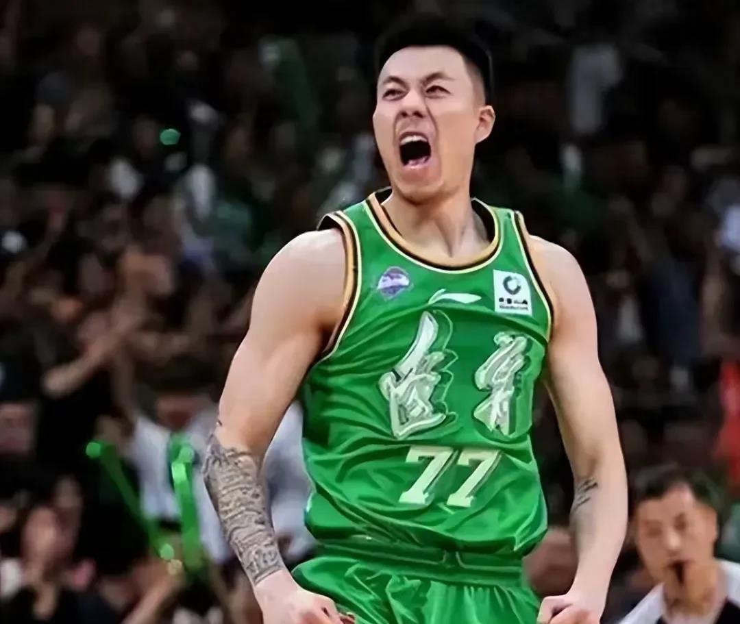 湖南男篮奋力拼搏，险胜辽宁队逼平的简单介绍