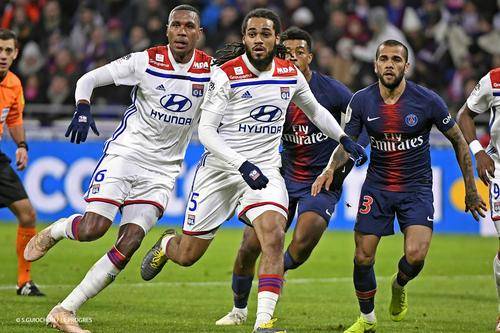 里昂客场逆袭,击败对手取得连胜的简单介绍 里昂客场逆袭,击败对手取得连胜的简单介绍