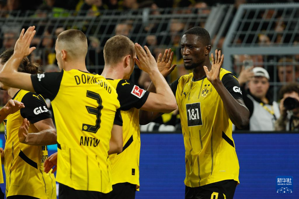 包含多特蒙德胜汉诺威,连胜开启的词条 包含多特蒙德胜汉诺威,连胜开启的词条