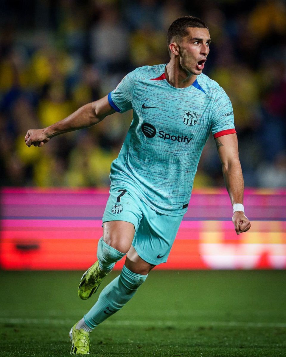 1xBit体育官网入口-托雷斯单刀一迹，暴力鸟飞向欧冠之巅