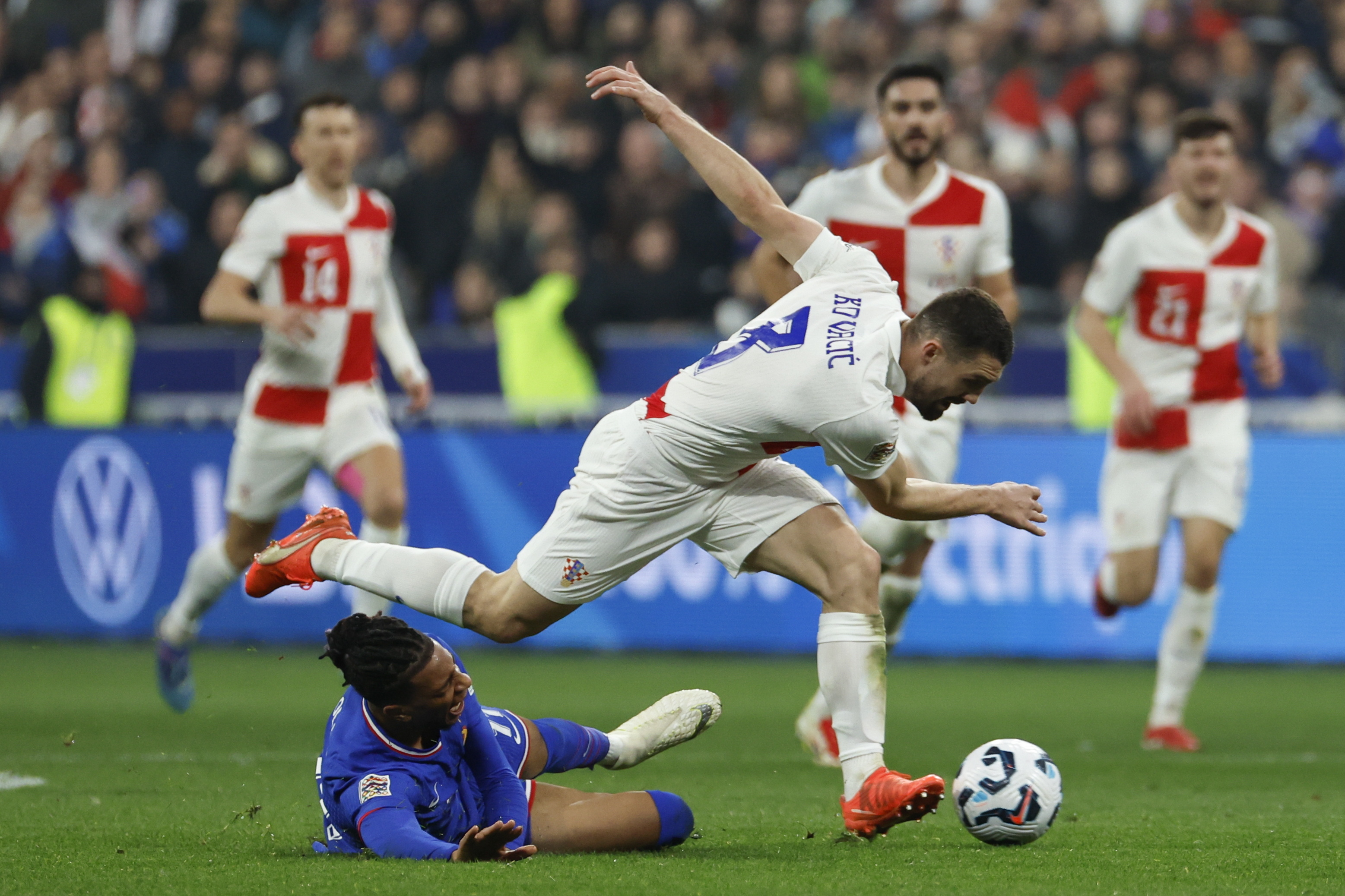 欧洲球队备战国际赛事，要展现最强实力取胜